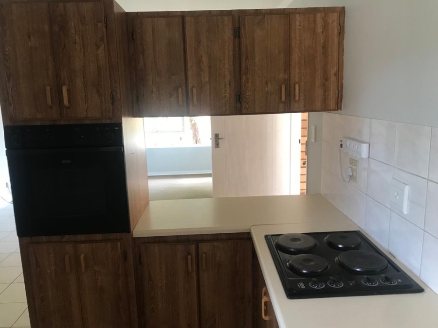To Let 2 Bedroom Property for Rent in Langenhovenpark Free State